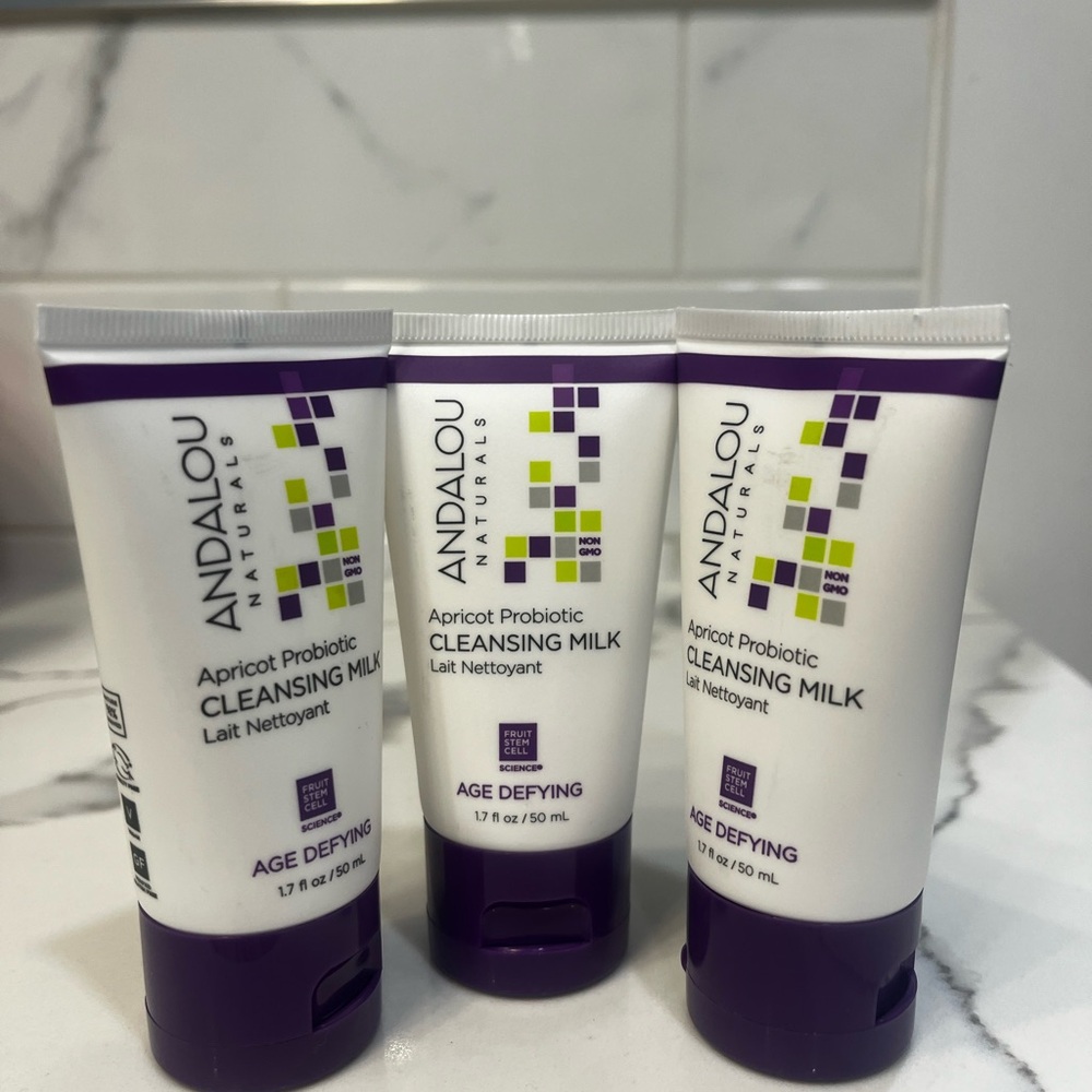 Apricot Probiotic Cleansing Milk Travel Size Andalou Naturals 1.7 oz PACK‎ of 3 - Picture 2 of 5